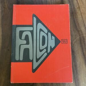 Centerville Community College 1969 Falcon Yearbook Centerville Iowa